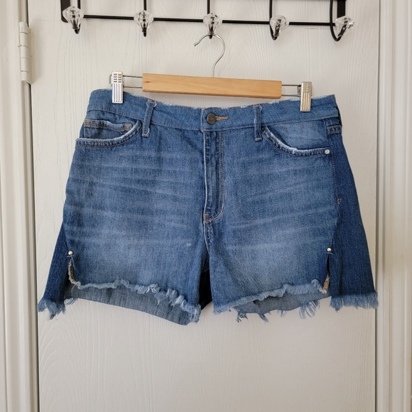 Sam Edelman High Rise Bootie Shorts - Picture 2 of 9